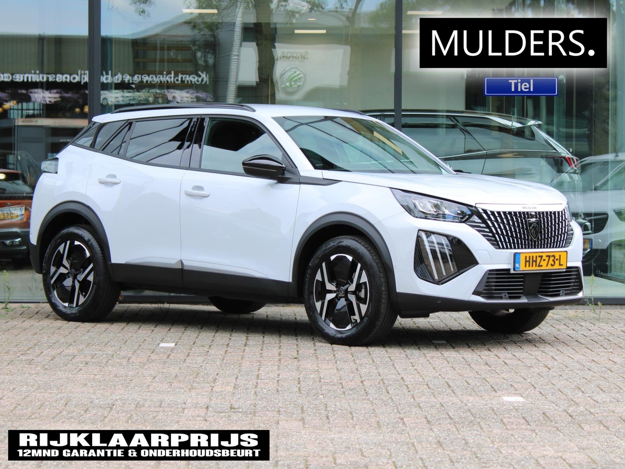 Peugeot 2008 1.2 Hybrid 145 Allure | Navi / Camera / Climate, Auto's, Gebruikt, Euro 6, 1199 cc, Leder en Stof