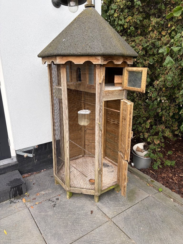Vogelhok buiten, Dieren en Toebehoren, Ophalen, Gebruikt, Hout, Vogelkooi
