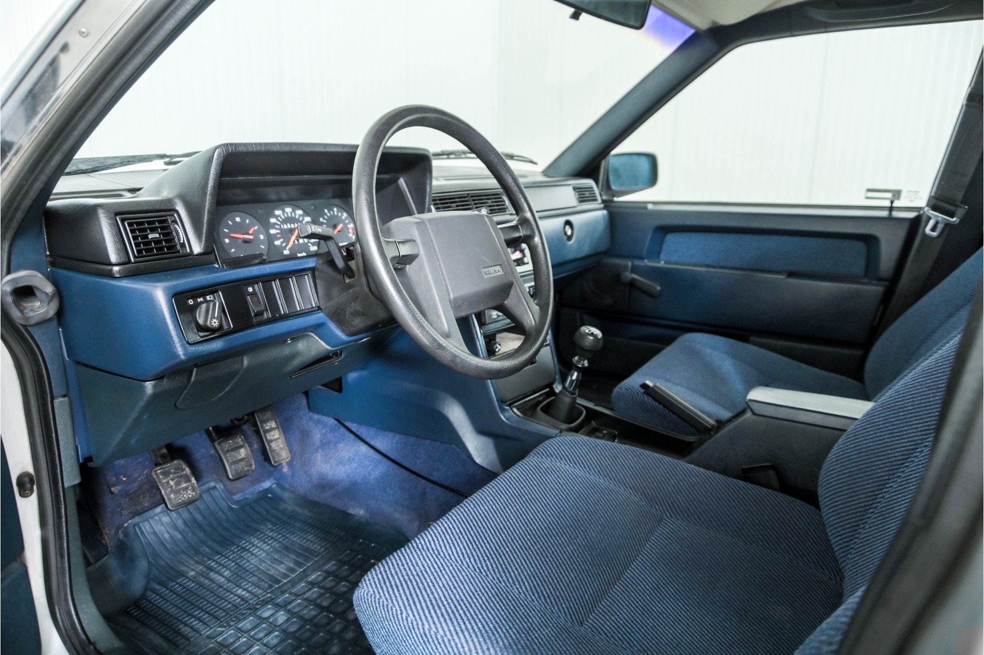 Volvo 740 (bj 1987), foto 11