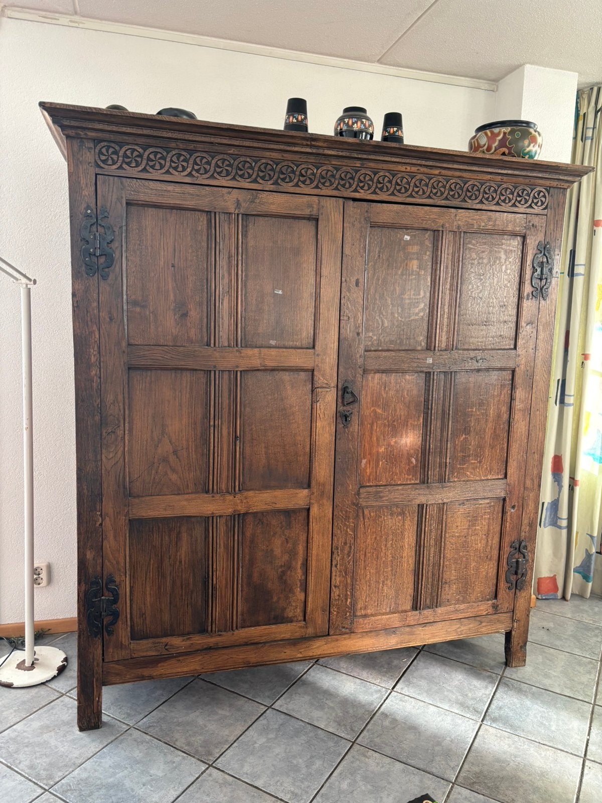 Antieke kast, Ophalen