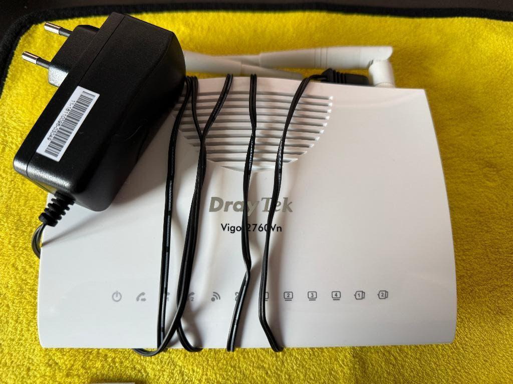 DrayTek Vigor2760Vn Annex A, Ophalen of Verzenden, Gebruikt, Router met modem, DrayTek Vigor