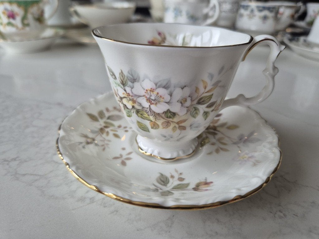 Royal Albert Haworth Bone China | Engelse vintage servies, Ophalen of Verzenden