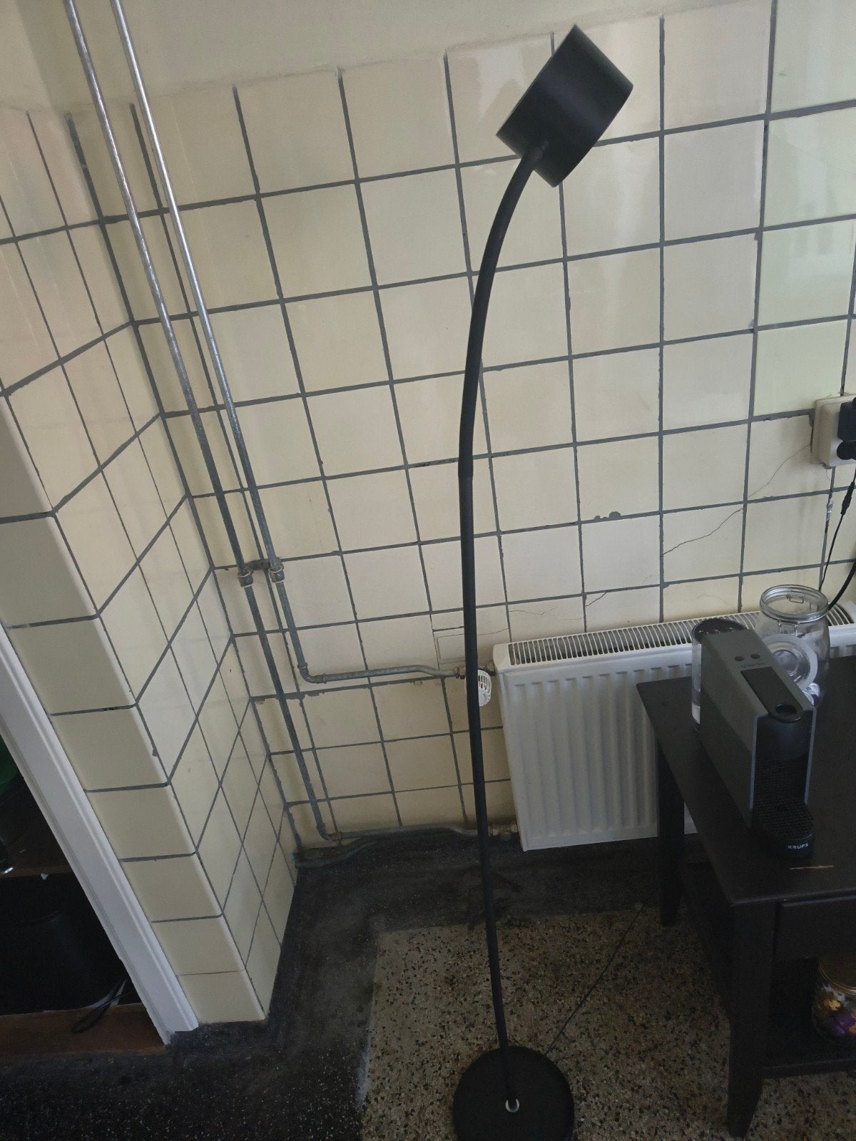 VARIN vloerlamp met ringvormige LED-verlichting, Huis en Inrichting, Ophalen, Overige fittingen, Zo goed als nieuw, 150 tot 200 cm