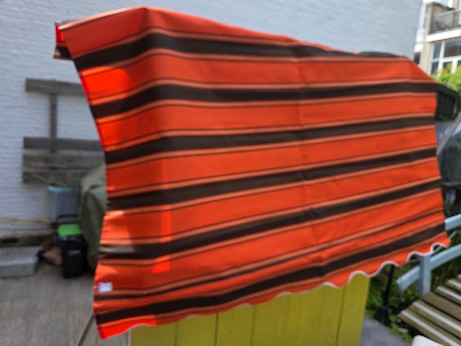 VidaXL Zonnescherm 2 meter breed - Oranje/Zwart gestreept, Ophalen, Overige typen, Nieuw, Minder dan 250 cm