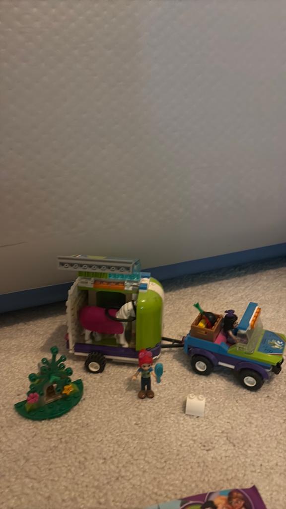 Lego friends paardentrailer met auto, Ophalen of Verzenden, Zo goed als nieuw
