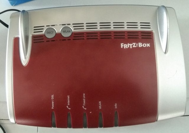 Fritzbox 7360 V2 ADSL modem, Computers en Software, Routers en Modems, Ophalen of Verzenden, Zo goed als nieuw, Router met modem