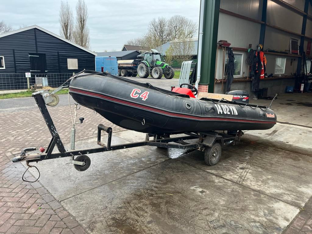 Zodiac C4 rubberboot met Mercury 25pk buitenboordmotor, Ophalen, Gebruikt, Zodiac, Benzine