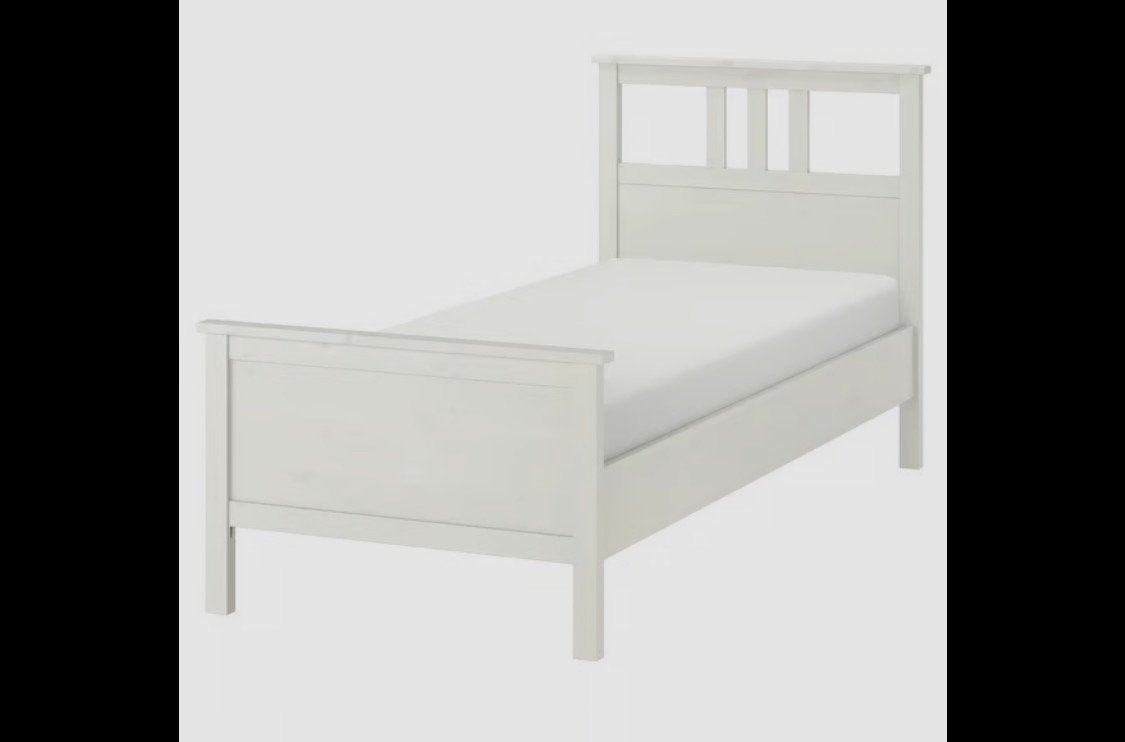 Hemnes bed 90x200cm incl. Lattenbodem en Matras, Huis en Inrichting, Slaapkamer | Bedden, Ophalen, 90 cm, Eenpersoons, Zo goed als nieuw