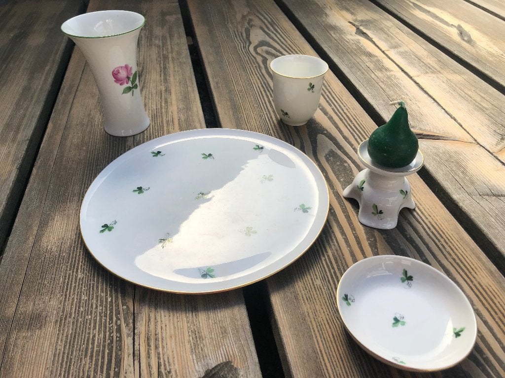 Vintage porseleinen set met klavertjes en roos, Ophalen of Verzenden