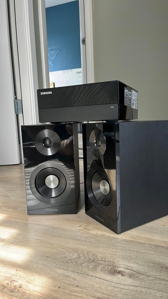 Samsung boxen, Zo goed als nieuw, 120 watt of meer, Front, Rear of Stereo speakers, Ophalen