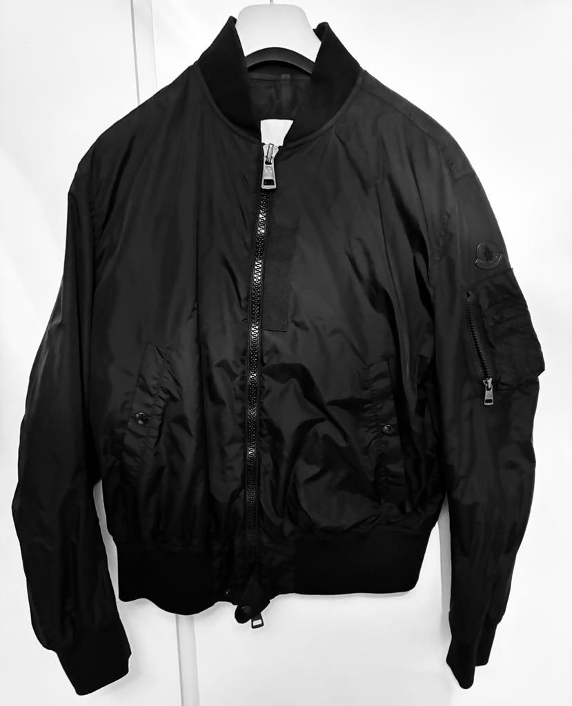 Moncler bomber jack timothe giubbotto, Ophalen, Zo goed als nieuw, Maat 48/50 (M), Zwart