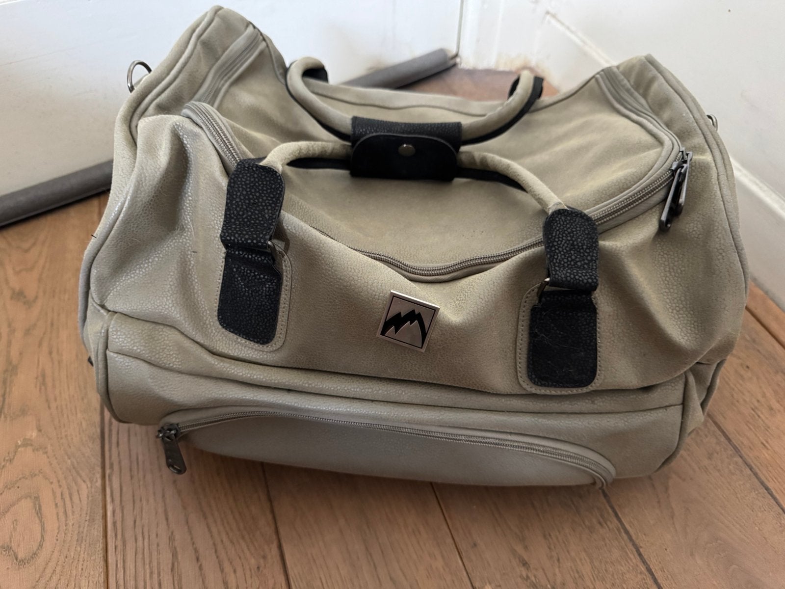 Creme leren weekendtas trolley Nieuw, 30 cm of meer, Beige, Ophalen of Verzenden, Uitschuifbare handgreep