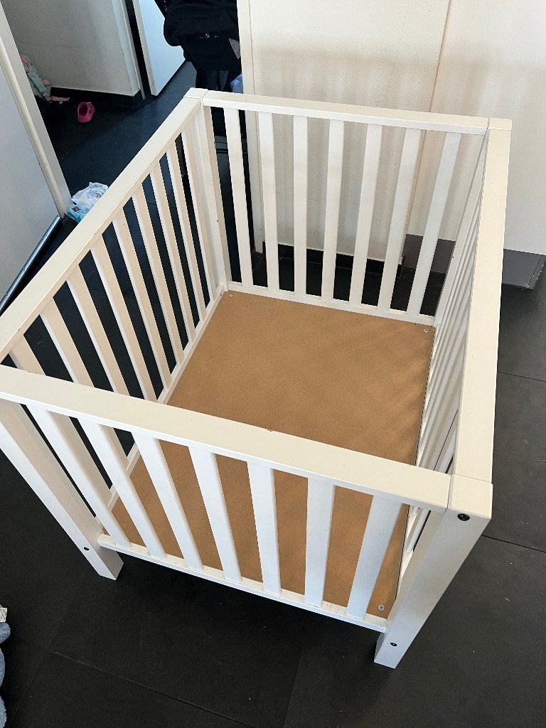 Europe Baby Casper Box Mat Wit - ophalen in Groesbeek, Ophalen, Gebruikt, Rechthoekig, In hoogte verstelbaar