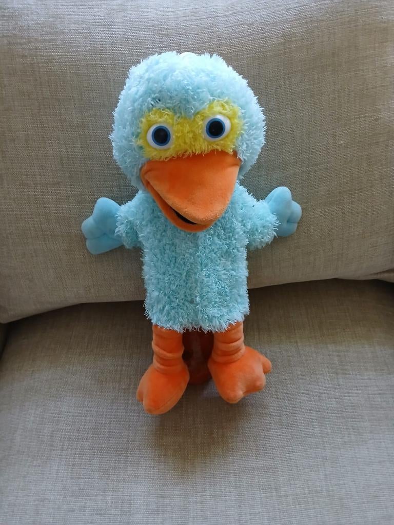 Sesamstraat Handpop Pino merk:Sesamstraat., Kinderen en Baby's, Speelgoed | Knuffels en Pluche, Overige typen, Blauw, Ophalen of Verzenden