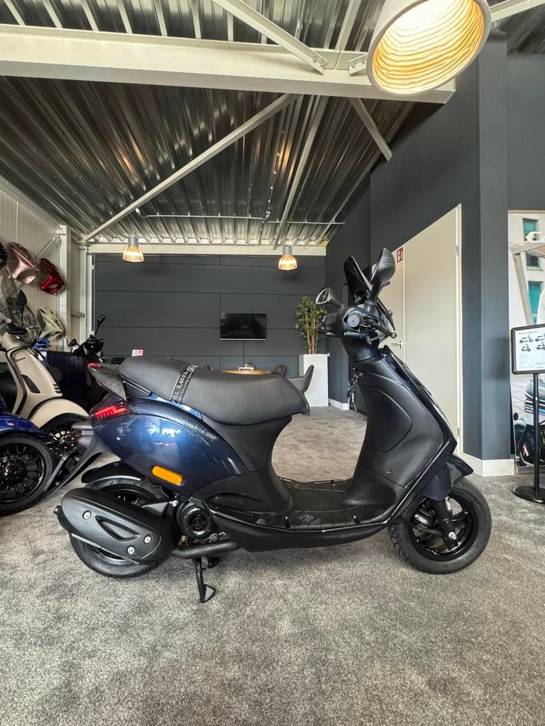 Piaggio Zip 50s | Full option | Brom | Malossi | Garantie, Fietsen en Brommers, Scooters | Piaggio, Ophalen, Maximaal 45 km/u