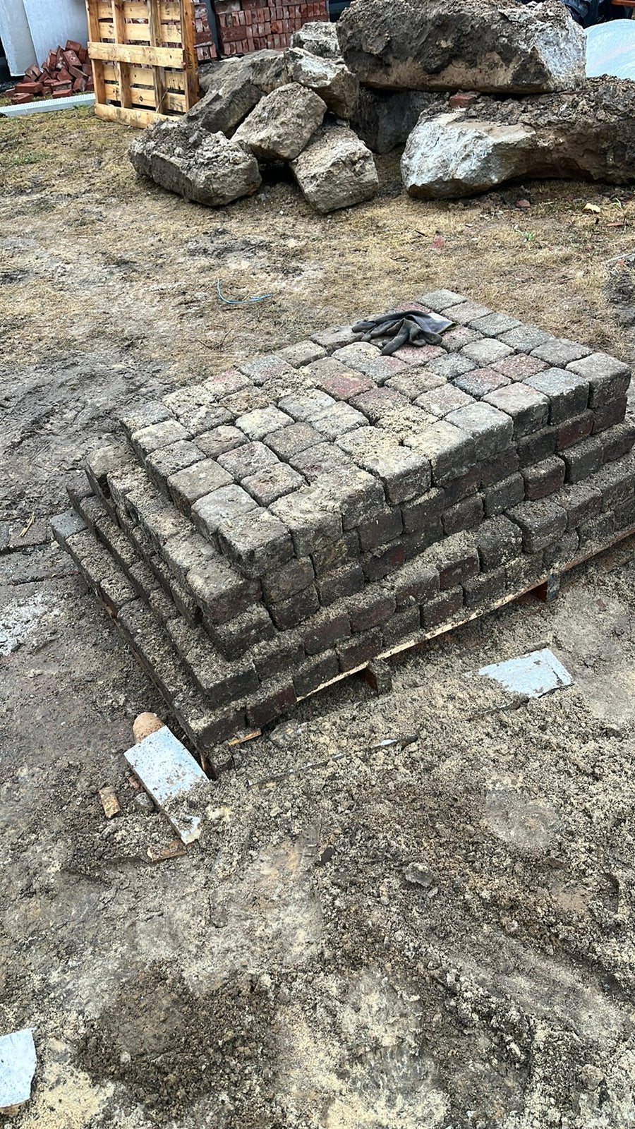 Gratis koppelstones 10x10, Ophalen, Zo goed als nieuw, Beton, Klinkers