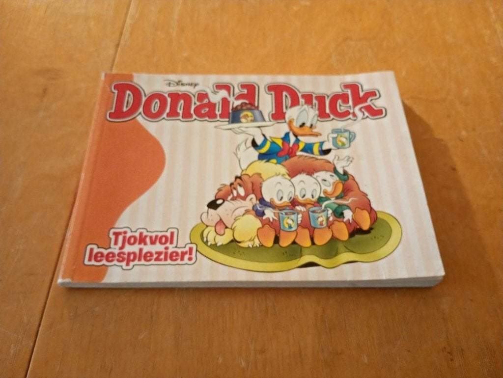 Donald Duck pocket, Eén stripboek, Ophalen of Verzenden, Gelezen, Walt Disney