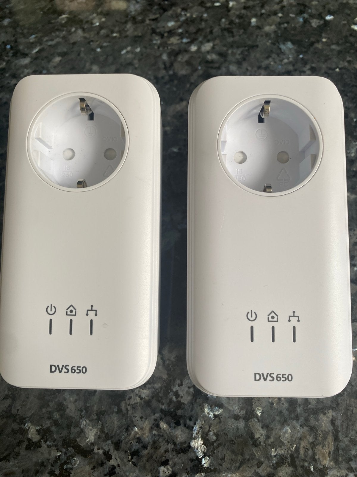 Draadloze Verbindingsset (DVS) - Internet via stopcontact, Ophalen, Gebruikt