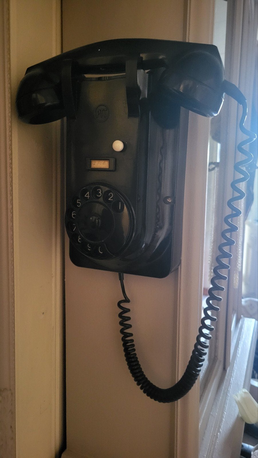 Mooie vintage wand telefoon, Antiek en Kunst, Ophalen