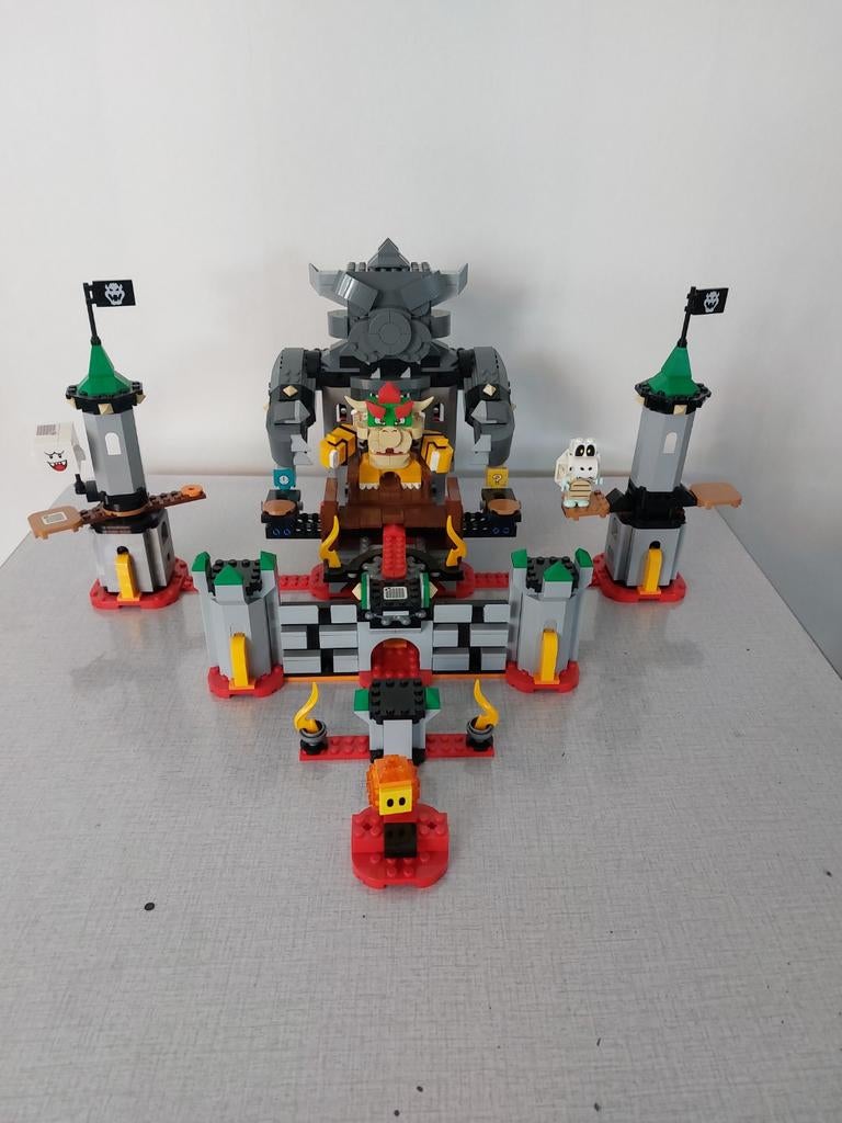 LEGO Super Mario 71369 Bowser's Kasteel Baasgevecht, Overige thema's, Lego, Ophalen of Verzenden, Zo goed als nieuw