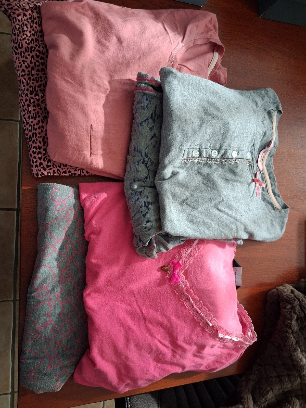 3 pyama's,Livera en 2 van Hunkemoller maat L, Ophalen of Verzenden, Zo goed als nieuw
