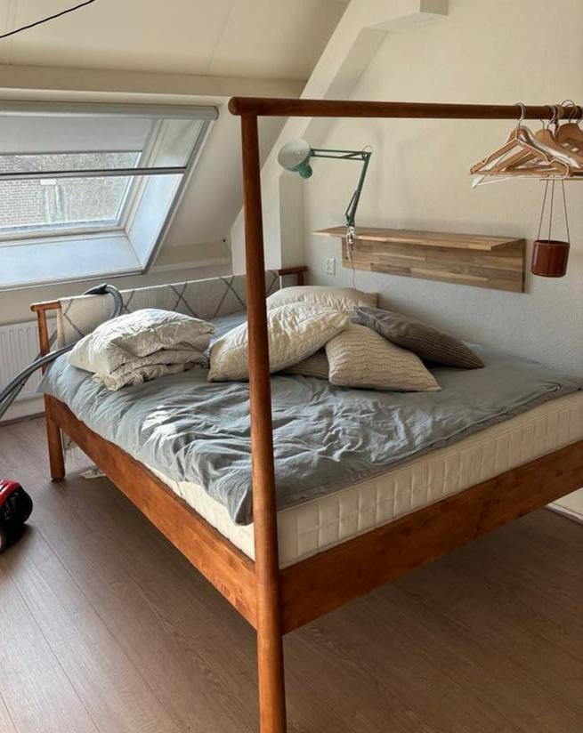 Houten tweepersoons hemelbed - 160x200 cm, Gebruikt, Bruin, Tweepersoons, Ophalen of Verzenden