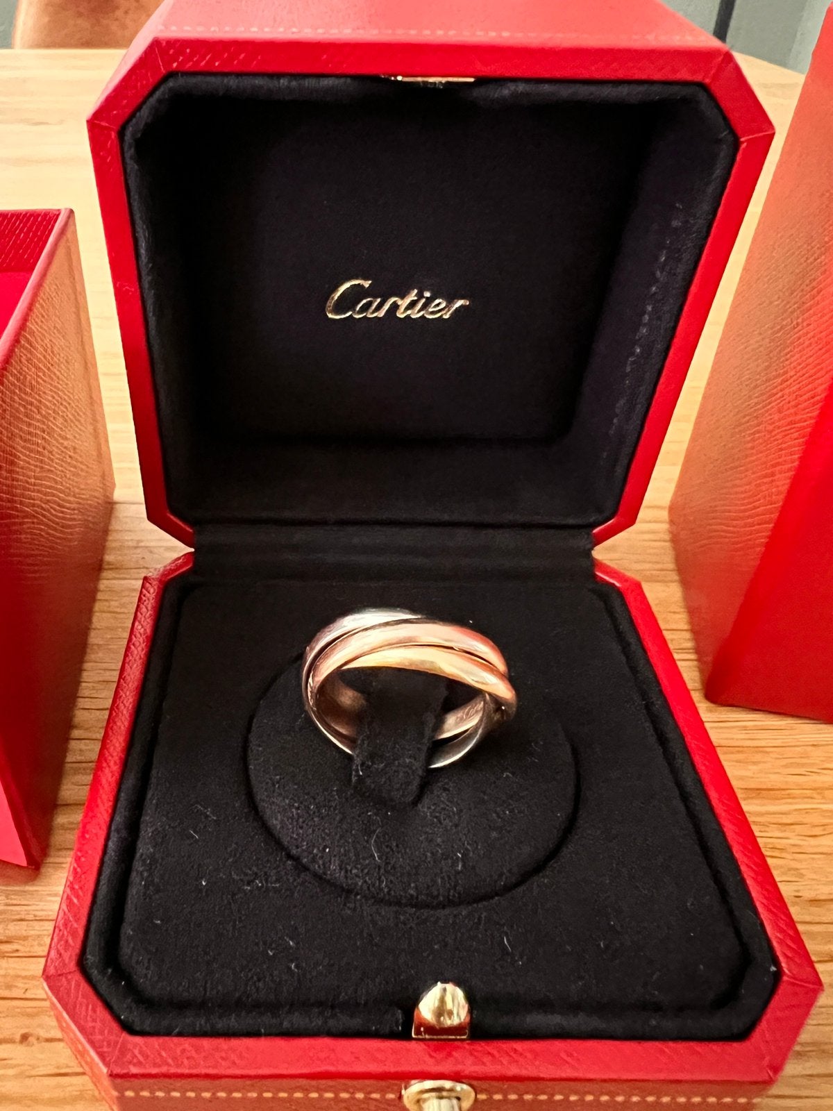 Cartier Trinity ring medium maat 56 met Box en certificaat, Ophalen, Zo goed als nieuw, 17 tot 18, Dame