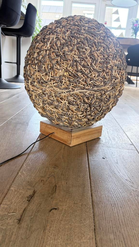 Plafond lamp riet, Ophalen, Gebruikt, Hout, Warm en gezellig.