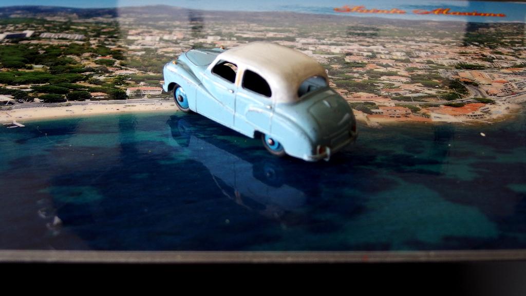 Dinky Toys, Licht Blauwe Austin Somerset 161,1952, Ophalen of Verzenden, Gebruikt, Auto, Dinky Toys