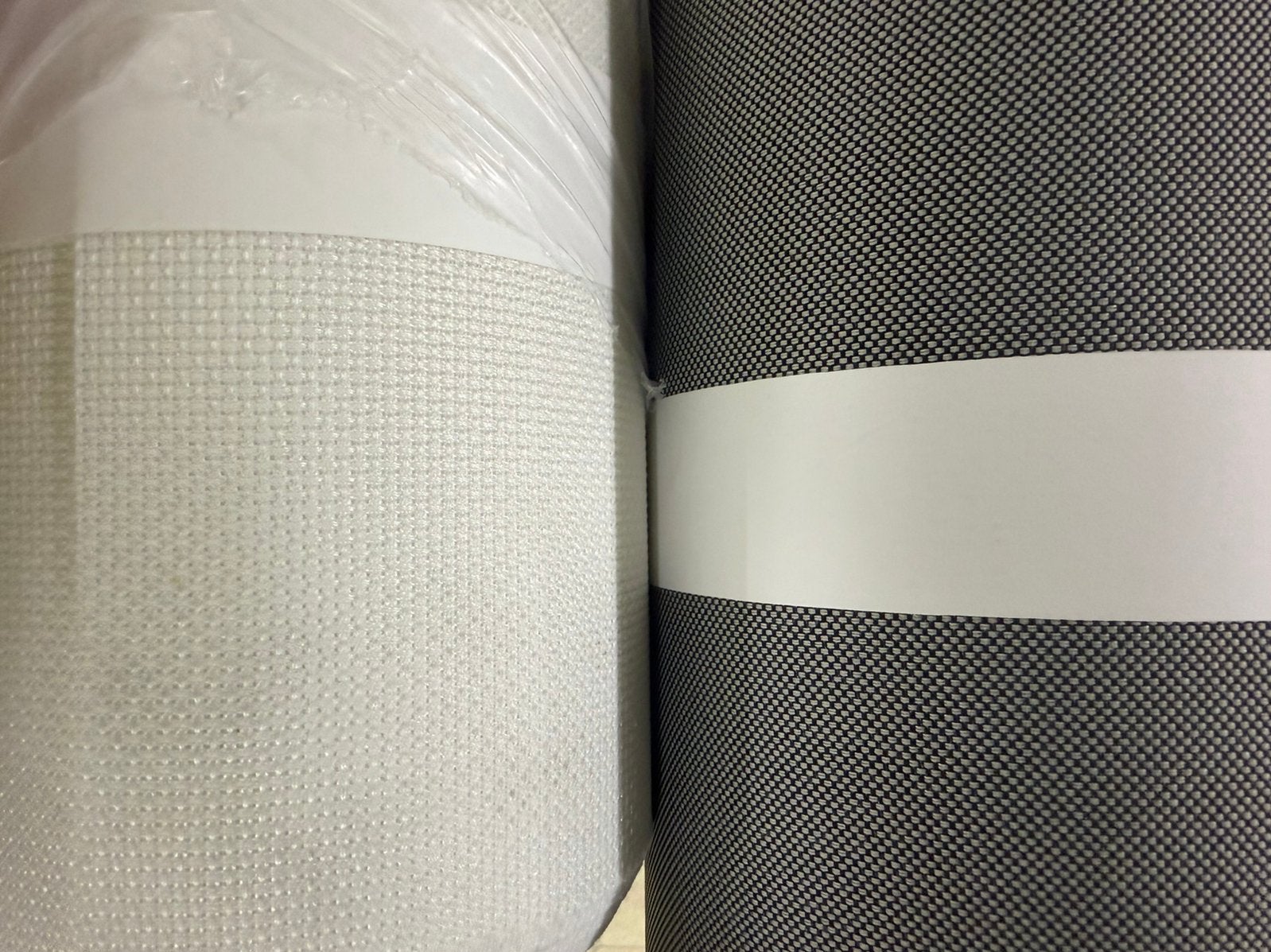 Screendoek wit en grijs zonwering zuignappen screen raam, 120 cm of meer, Ophalen of Verzenden, Polyester, Grijs
