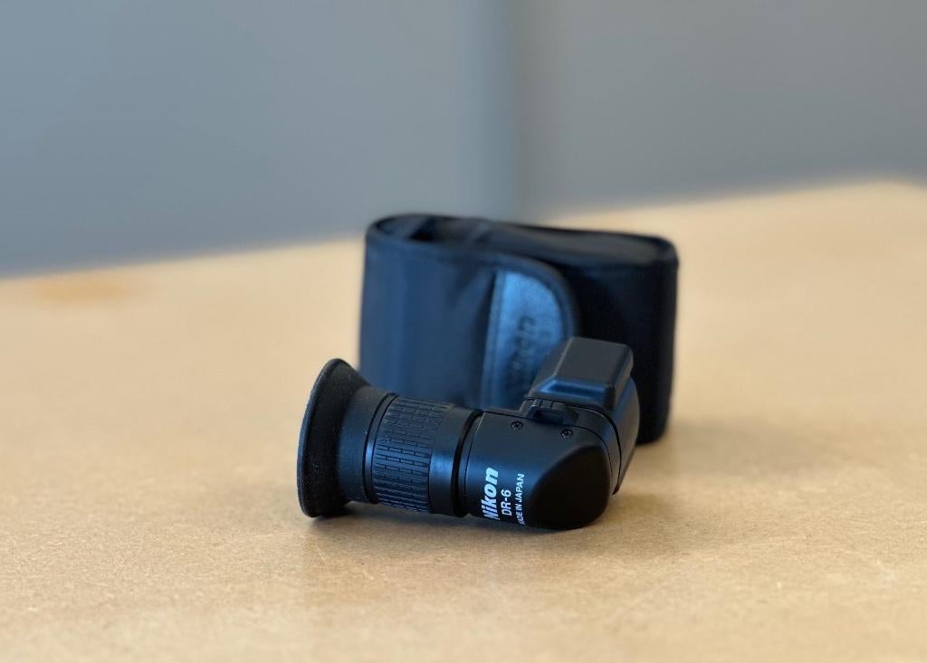 Nikon DR-6 hoekzoeker in nieuwstaat, Overige typen, Ophalen of Verzenden, Zo goed als nieuw, Stroombaan 14, 1181 VX AMSTELVEEN