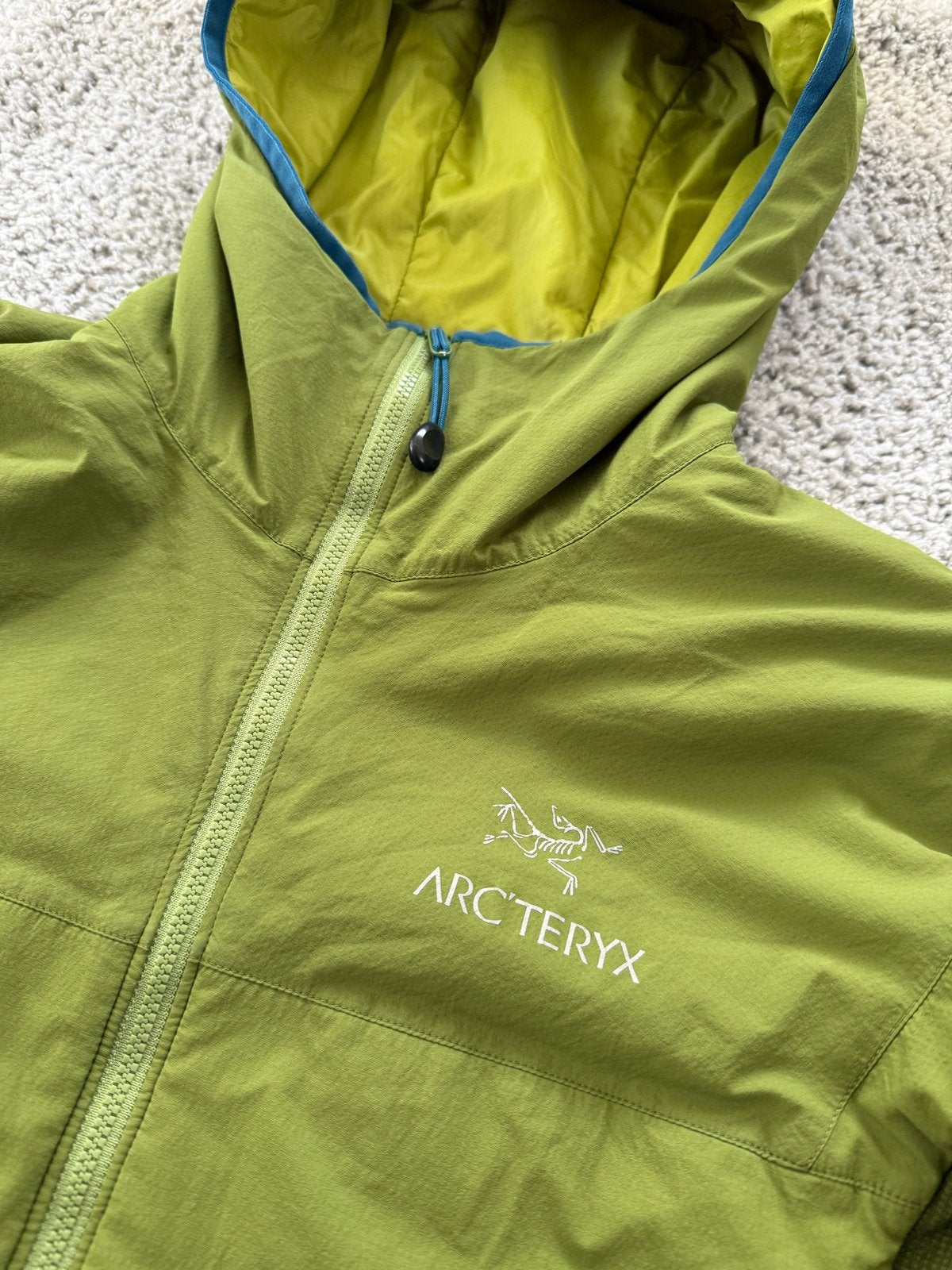 Arc'teryx Atom Lt Hoodie heren M groen - perfecte staat, Kleding | Heren, Ophalen of Verzenden, Zo goed als nieuw, Maat 48/50 (M)