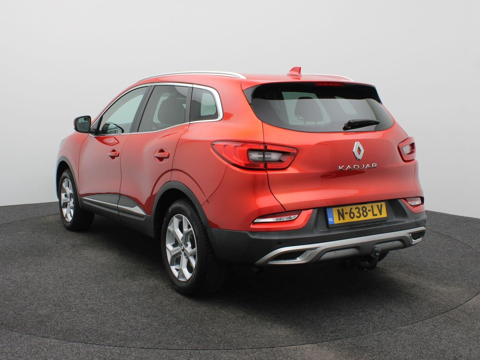 Renault Kadjar 1.3 TCe Intens | Trekhaak | Achteruitrijcamer, Auto's, Gebruikt, 4 cilinders, Automatische klimaatregeling, Leder en Stof