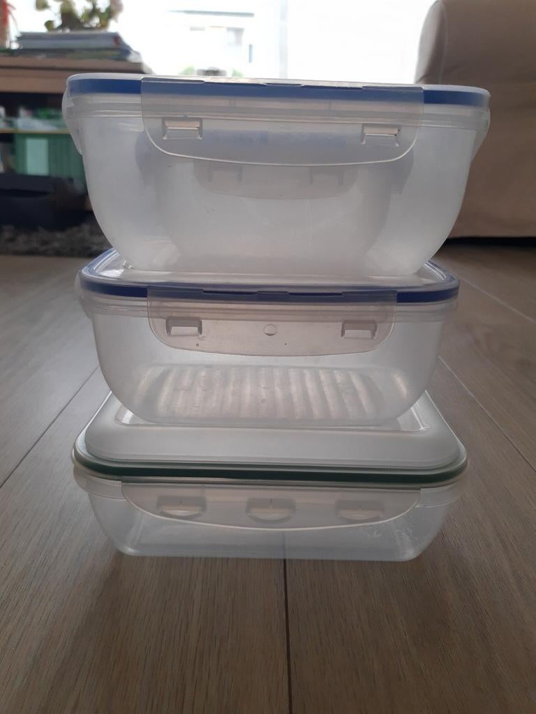 4 stuks vershouddozen met sluitclips, Ophalen of Verzenden, Zo goed als nieuw, Wit, Bus of Trommel
