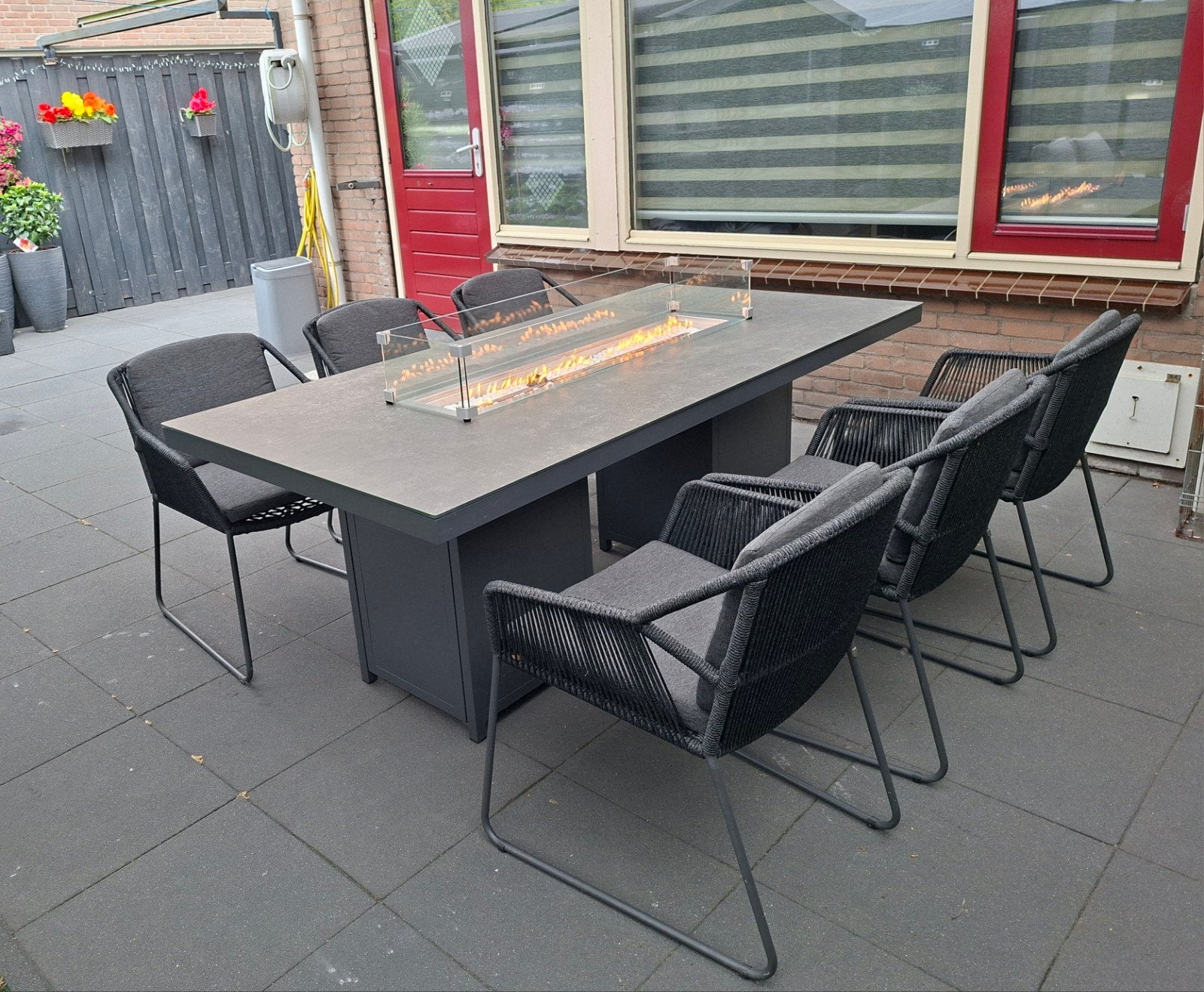 ZGAN tuinset/diningset met vuurtafel 4SO twv €5415,- !!!, Ophalen, 6 zitplaatsen, Aluminium, Zo goed als nieuw