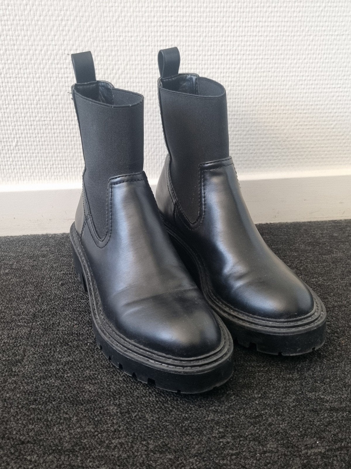 Stradivarius dameslaarzen - Maat 39, Ophalen, Zwart, Lage of Enkellaarzen, Stradivarius