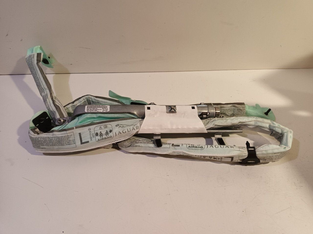 Gordijn airbag links Jaguar XF, Onderdelen@venauto.nl, Van der Ven Autorecycling B.V., Gebruikt, Ettenseweg 76, 4706 PB Roosendaal, The Netherlands