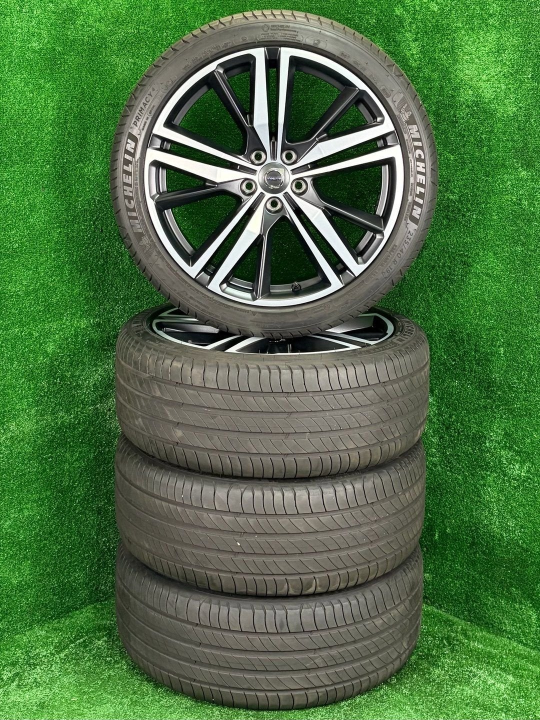 Originele 19 inch Volvo R-Design velgen met banden V60 S60, 19 inch, Gebruikt, -, -