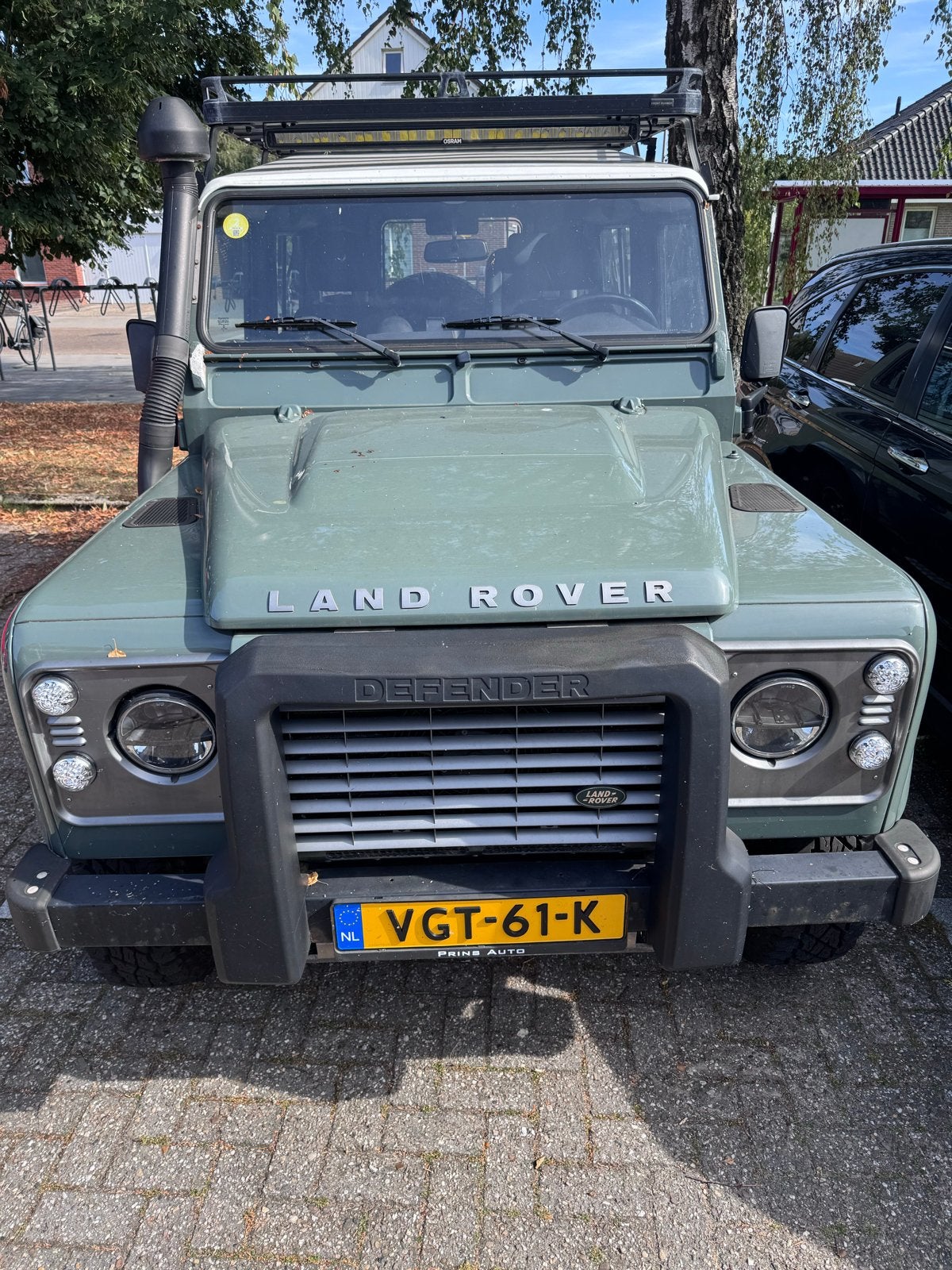 Land Rover Defender 90 90 2.2D 122pk Commercial Soft Top, Stof, Land Rover, Zwart, 4 cilinders
