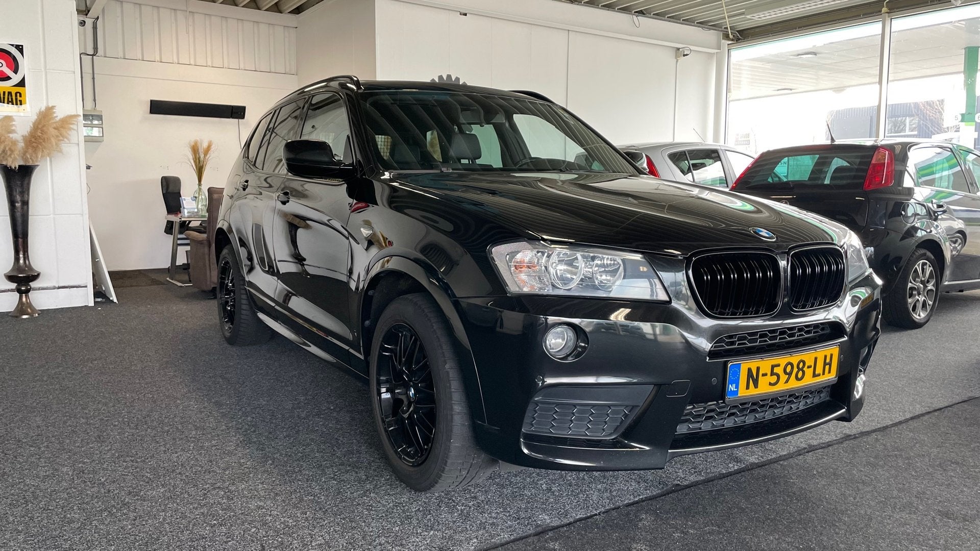 BMW X3 XDrive20i High Executive, Cruise control, Airco, Nav,, Auto's, BMW, Euro 5, Gebruikt, Zwart, 4 cilinders