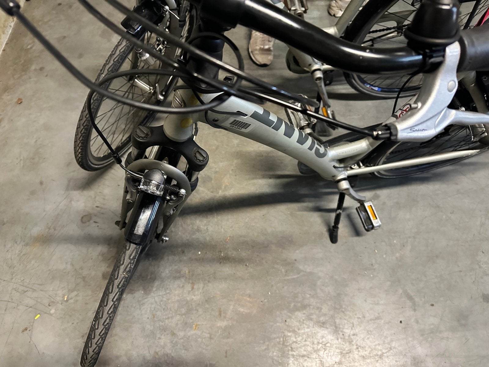 KMC Giant fiets met 21 versnellingen en verlichting, Velgrem, Versnellingen, Ophalen, Overige merken