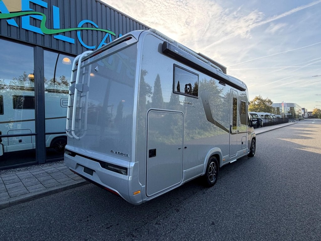 Adria Coral Supreme 670 DL AIRCO/180PK/LUIFEL, Automaat, Winterisolatie, Ringverwarming, Fiat