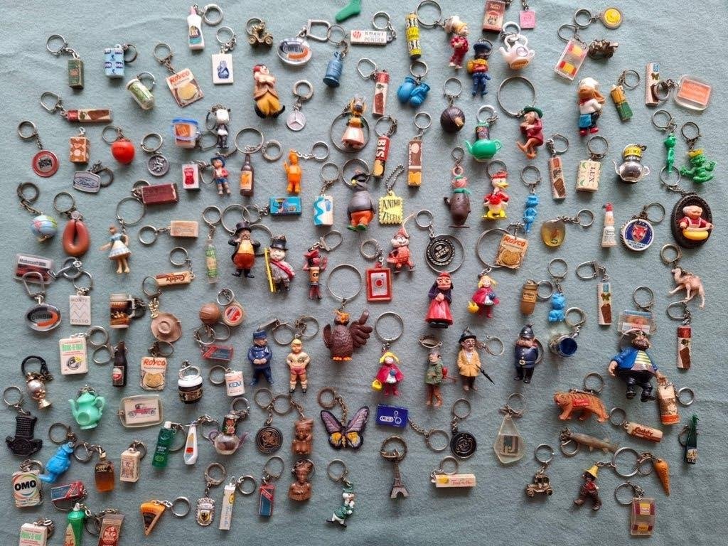 Grote partij vintage sleutelhangers jaren 60 en 70 retro., Verzamelen, Sleutelhangers, Ophalen of Verzenden, Gebruikt, Overige typen