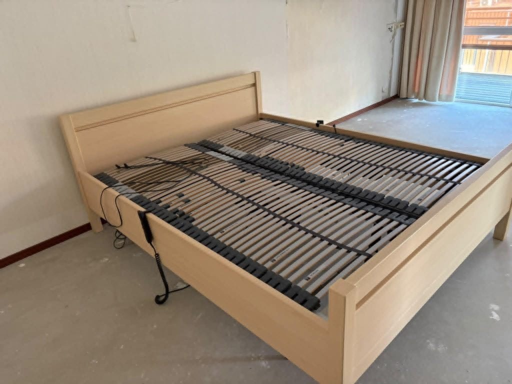 Bedombouw met bedbodems, Ophalen, Beige, Tweepersoons, 200 cm