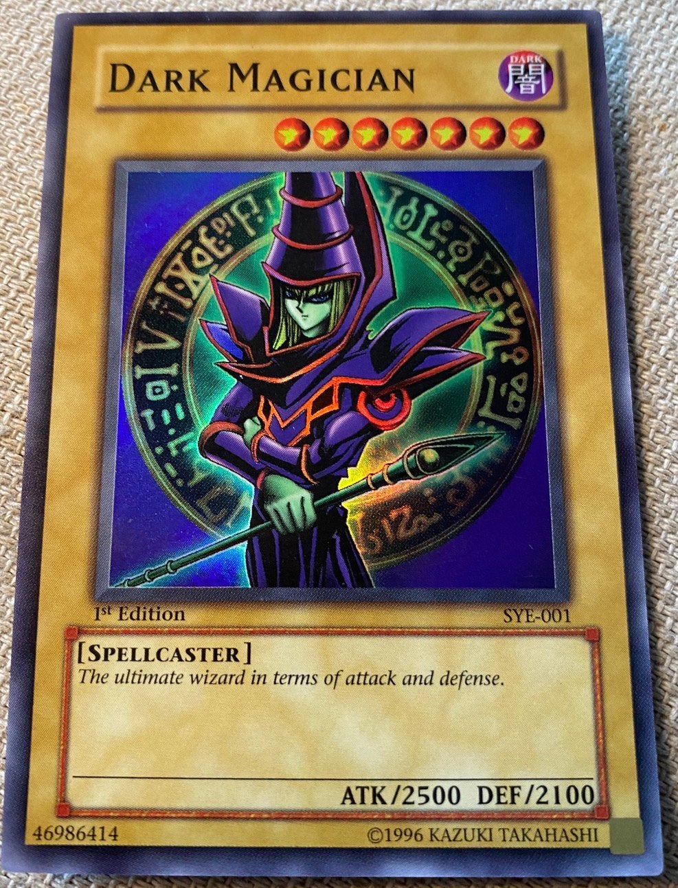 Yu-Gi-Oh! Dark Magician SYE 1st Edition Old US Print !, Hobby en Vrije tijd, Verzamelkaartspellen | Yu-gi-Oh!, Ophalen of Verzenden