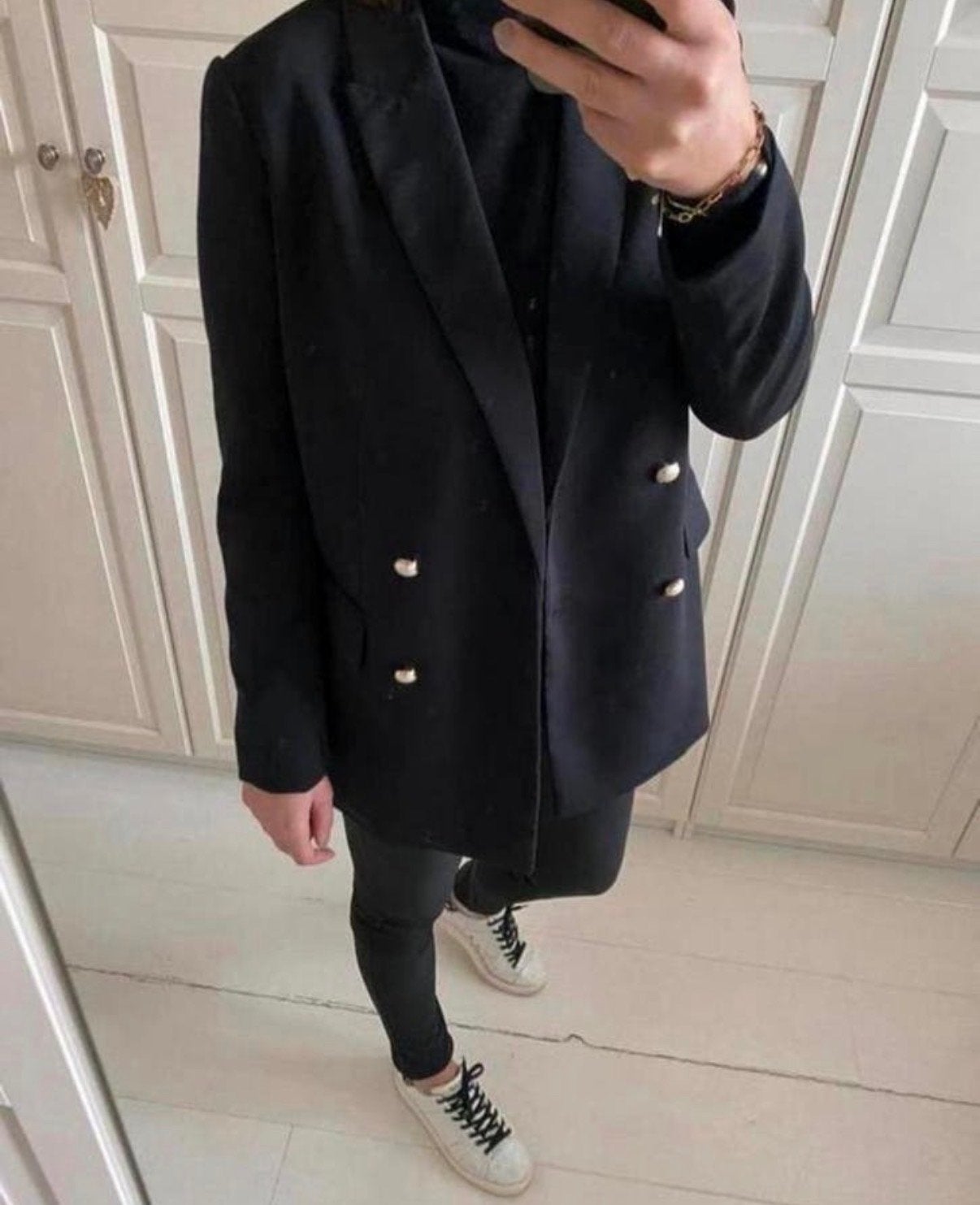 Zwarte blazer met parelmoer knopen, Maat 38/40 (M), Zwart, Ophalen of Verzenden, Zo goed als nieuw