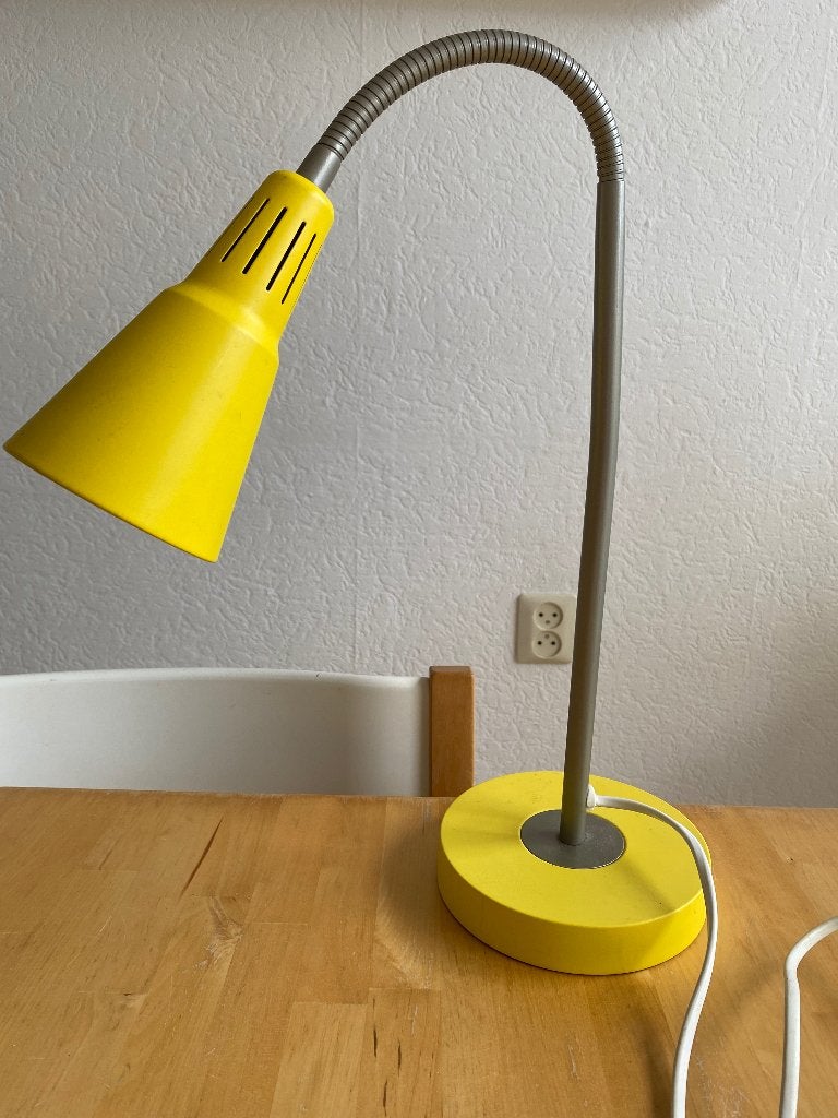 Vintage Ikea Kvart tafel lamp geel flexibele zwanenhals zgan, Ophalen of Verzenden, Zo goed als nieuw, Metaal, Minder dan 50 cm
