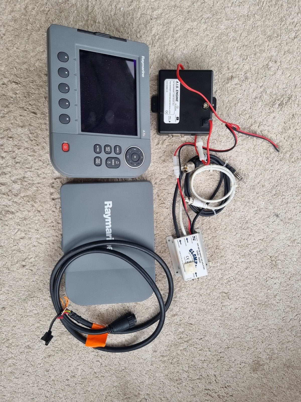 Raymarine A70D - AIS Engine Glomex Splitter, Ophalen, Gebruikt, Kaartplotter of Fish Finder