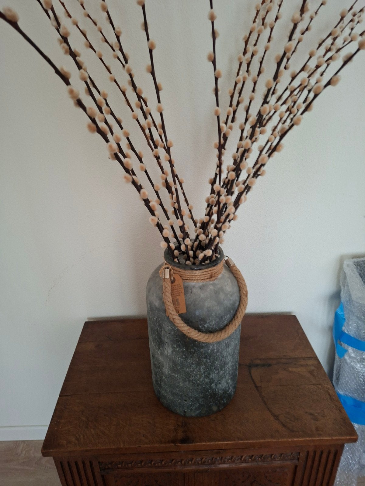Decoratieve vaas met touw en label, grijs, Ophalen, Zo goed als nieuw, Grijs, Overige materialen
