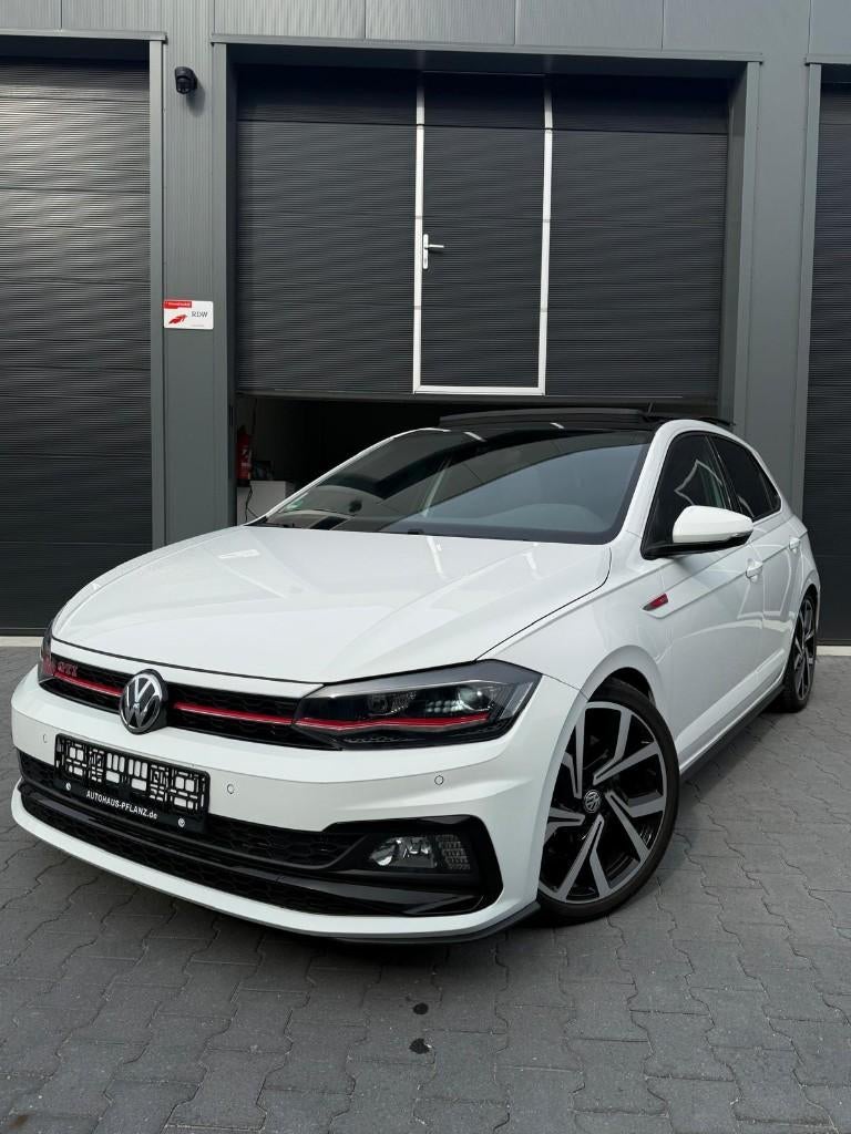Volkswagen Polo 2.0 TSI GTI|VOL|DealOndr| Pano|Keyles|1e Eig, Auto's, Volkswagen, Stof, Zwart, 4 cilinders, Wit